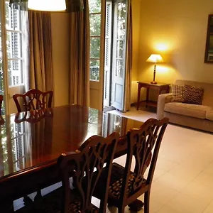 apartaments-sant-jordi-girona-97.topbarcelonahotels.com/